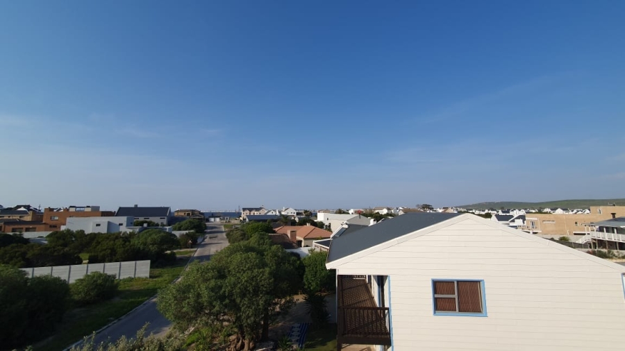 5 Bedroom Property for Sale in Britannia Bay Western Cape